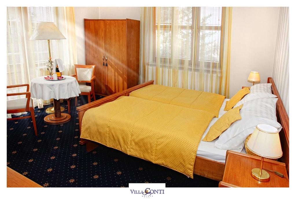 Hotel Villa Conti Pisek  Ngoại thất bức ảnh